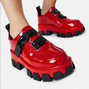 7.5 Azalea Wang Fire Chamberlain Patent Sneaker Oxfords